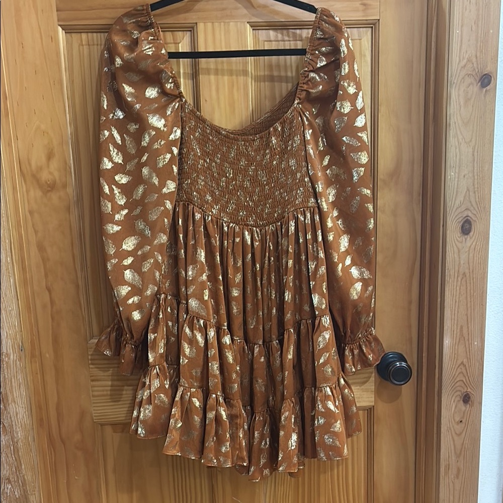 VICI | Elegant Brown and Gold Women's Top - Picture 4 of 4